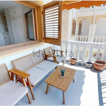 아파트 Royal - With Sea View & Terrace 파로 데 쿠예라